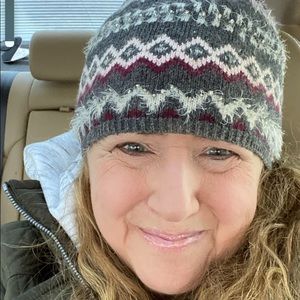 Meet your Posher, Jackie (a/k/a Pebbles on Posh)